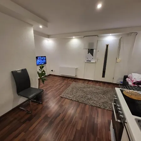 Moderne 2 Naehe Frankfurt Daire *